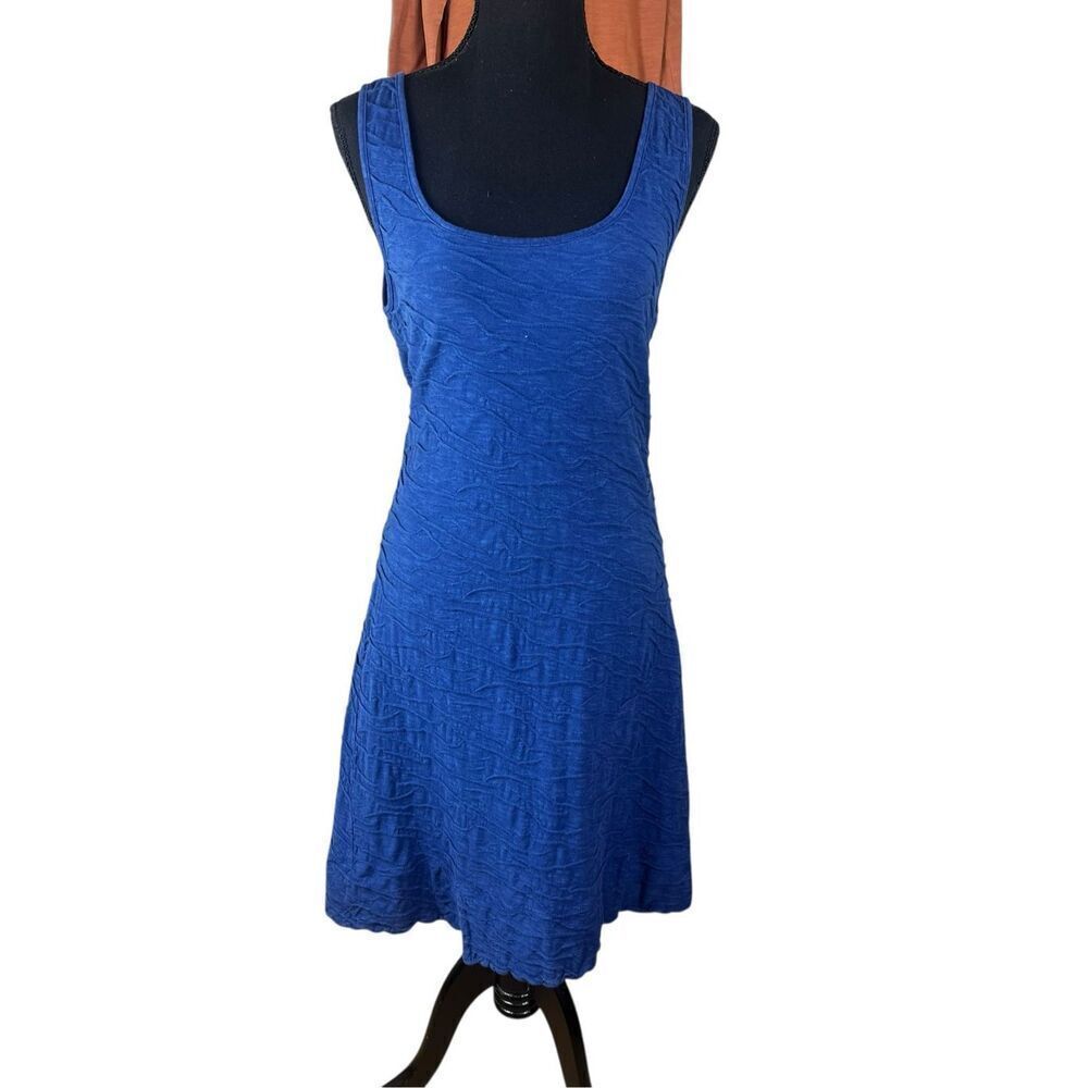 HornyToad toad & Co woman’s Medium Blue Samba Wave Tank Sleeveless tank dress
